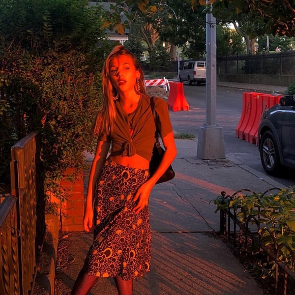 Meet your Posher, Haley - Picture 3 of 8